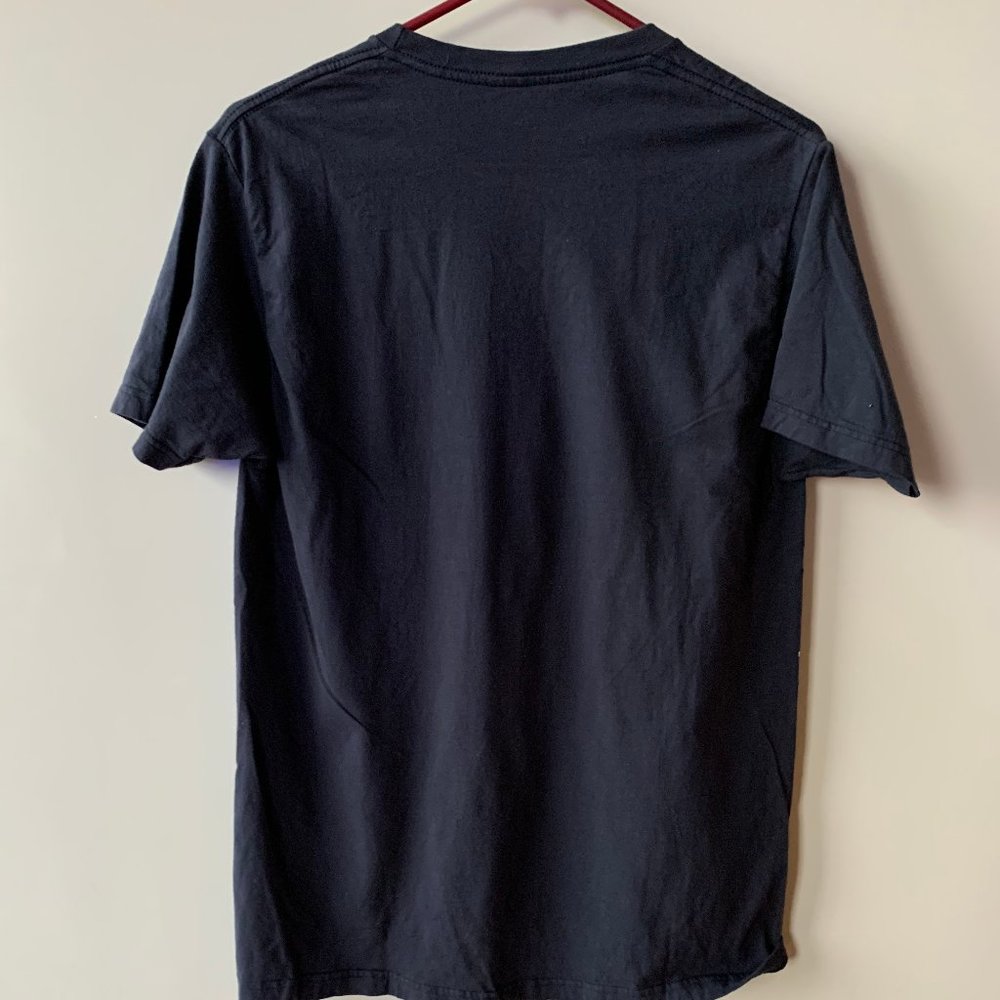 Woman's Mickey Mouse T-Shirt Size M - Picture 4 of 4